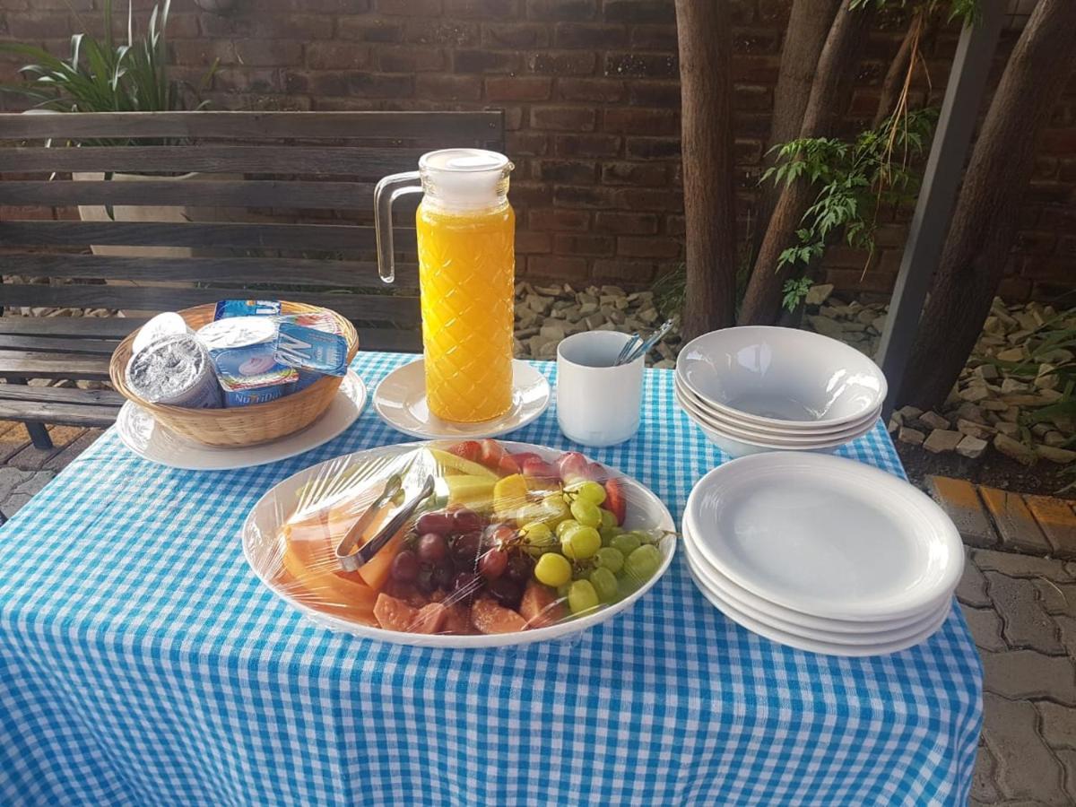 Aliwal Villa Guest Lodge Kültér fotó