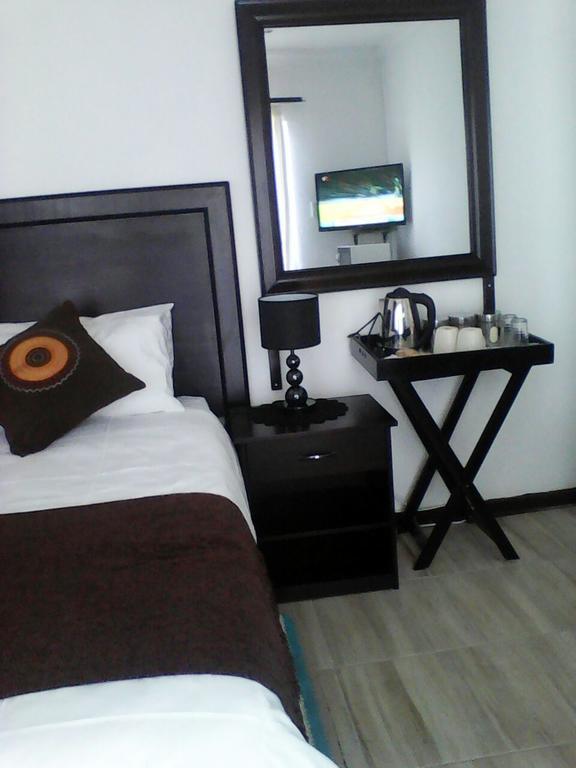 Aliwal Villa Guest Lodge Kültér fotó