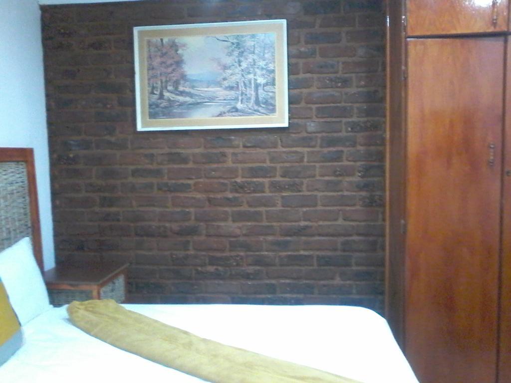Aliwal Villa Guest Lodge Kültér fotó